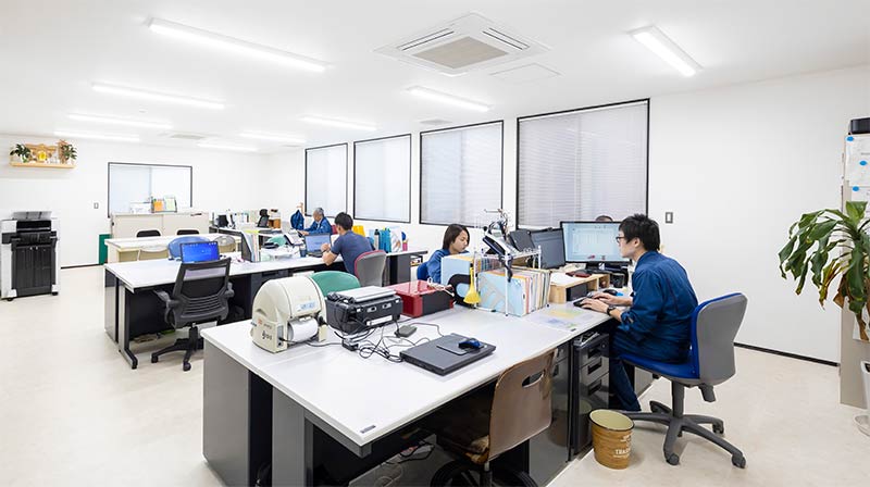 株式会社長崎地研本社事務室2